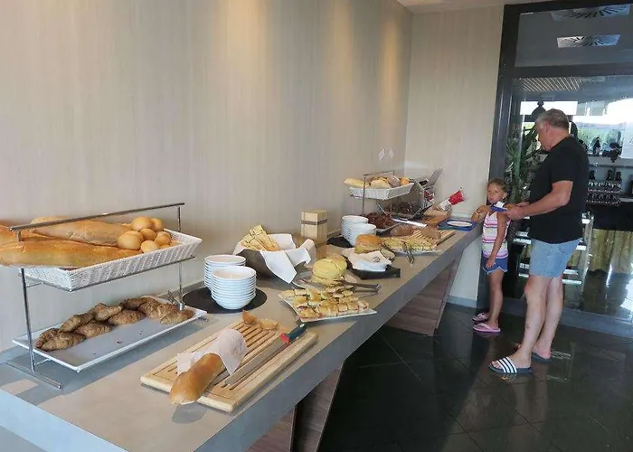 Waldorf Palace Cattolica