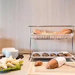 Waldorf Palace Hotel 4*