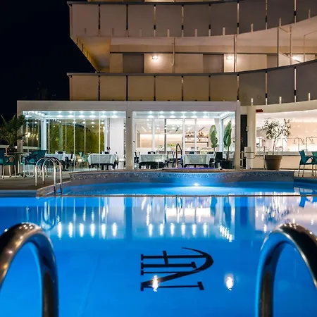 Hotel Waldorf Palace 4*