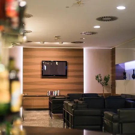 Szálloda Waldorf Palace 4*