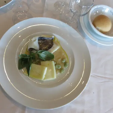 Waldorf Palace Hotel 4*