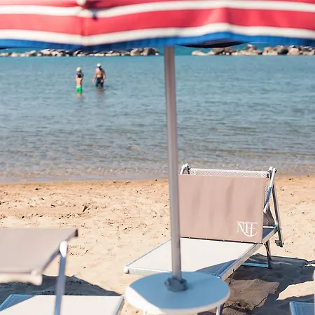 Waldorf Palace מלון 4*