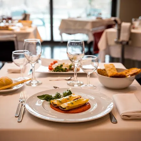 Waldorf Palace Szálloda 4*