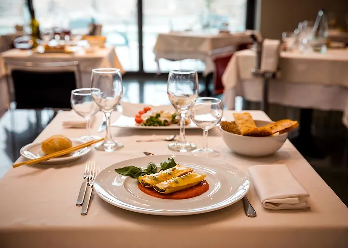 Waldorf Palace Hotel 4*