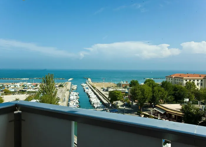 Waldorf Palace Cattolica